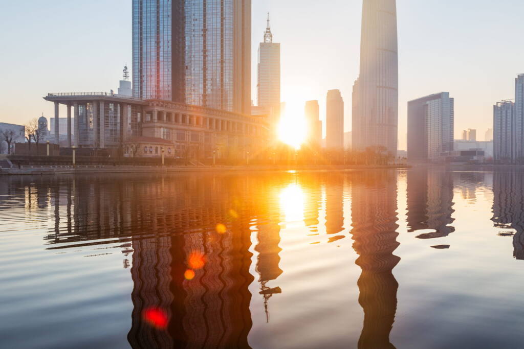 La Crisi del Modello “Hub Globale”: Il Caso Dubai
